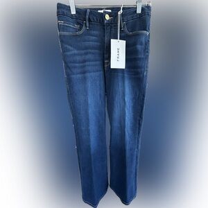 NWT Frame mini boot cut jeans